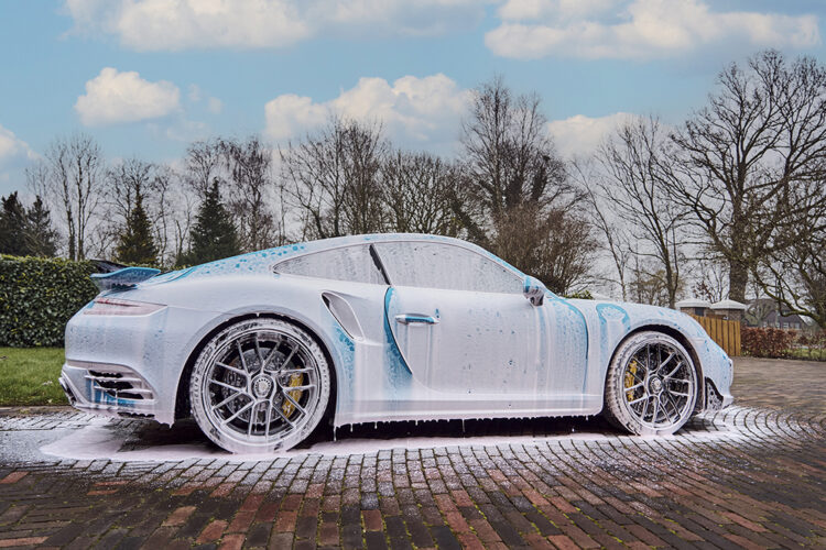 Snowfoam Autoshampoo